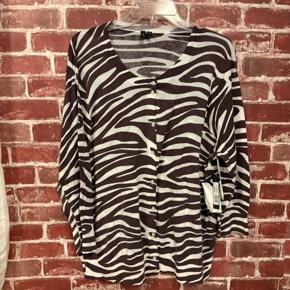 Madison Zebra Print Button Down Shirt - Black and White